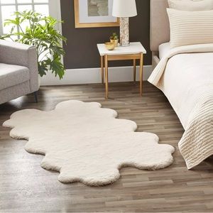 Faux Fur Rug 5'9"x 3'6"